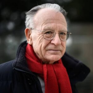Dans Quel Ordre Lire les Livres de Christian Jacq ?