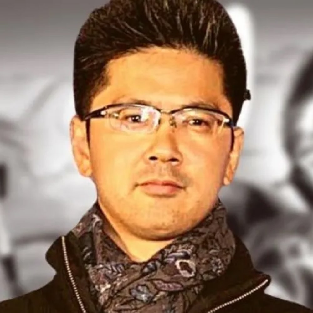 Portrait de Yusuke Murata, mangaka japonais célèbre pour Eyeshield 21 et One-Punch Man.