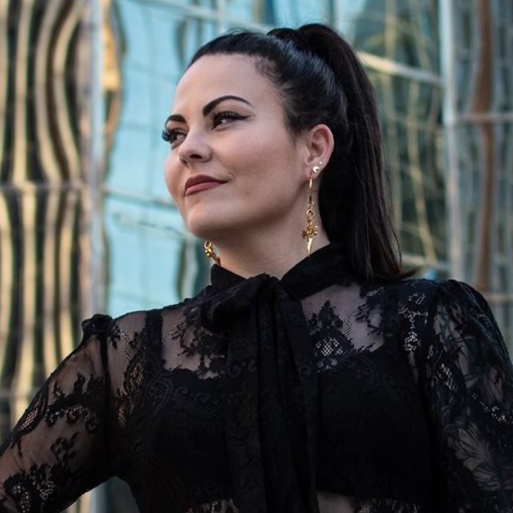 Dans Quel Ordre Lire les Livres de Scarlett St. Clair ?