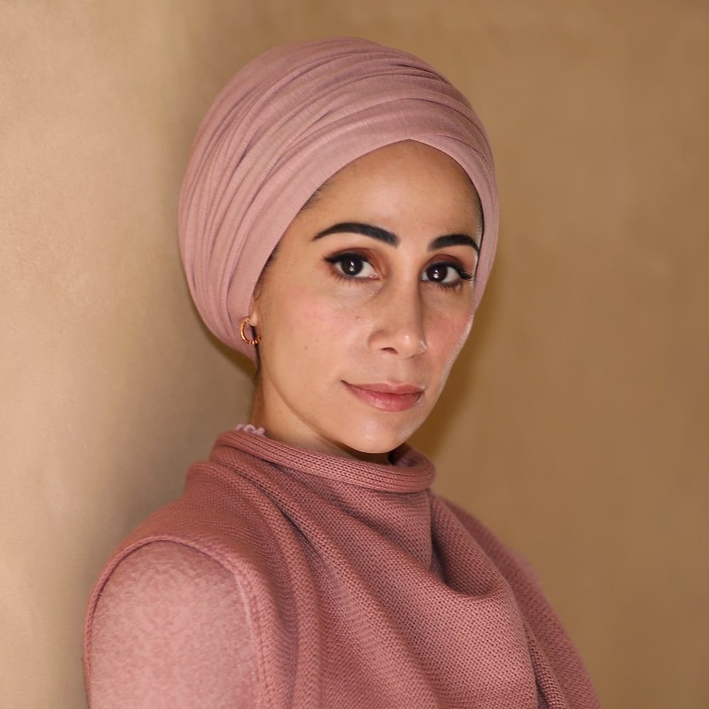 Dans Quel Ordre Lire les Livres de Tahereh Mafi ?