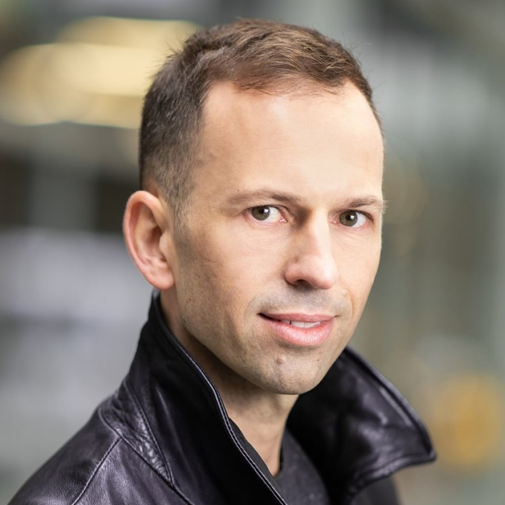 Dans Quel Ordre Lire les Livres de Victor Dixen ?