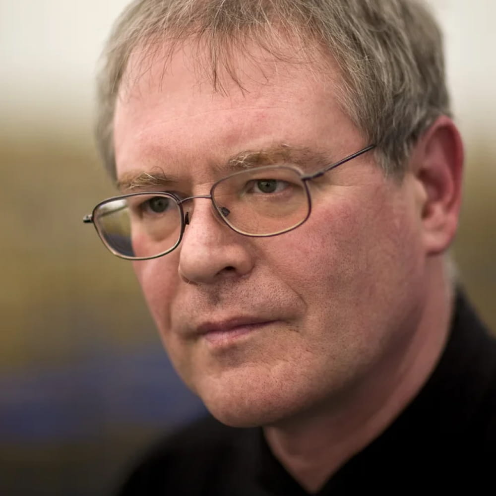 Dans Quel Ordre Lire les Livres de C.J. Sansom ?