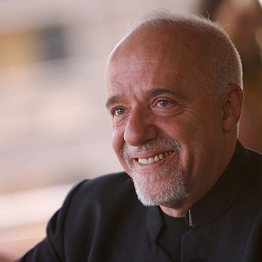 Dans Quel Ordre Lire les Livres de Paulo Coelho ?