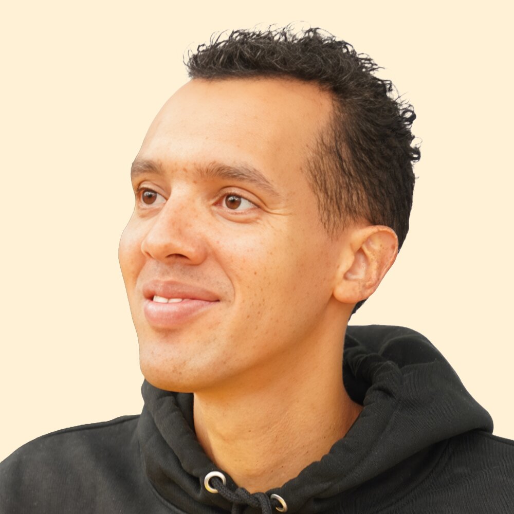 Dans Quel Ordre Lire les Livres de Gaël Faye ?