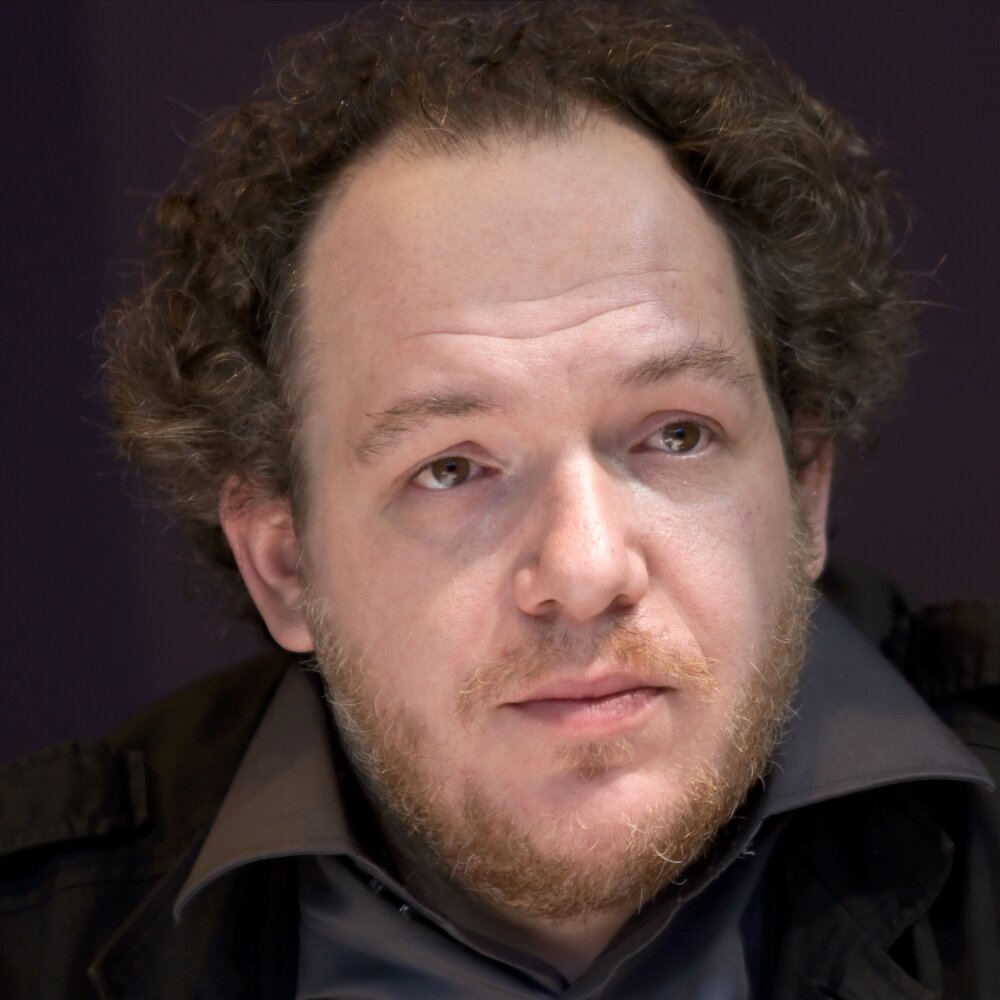 Dans Quel Ordre Lire les Livres de Mathias Énard ?