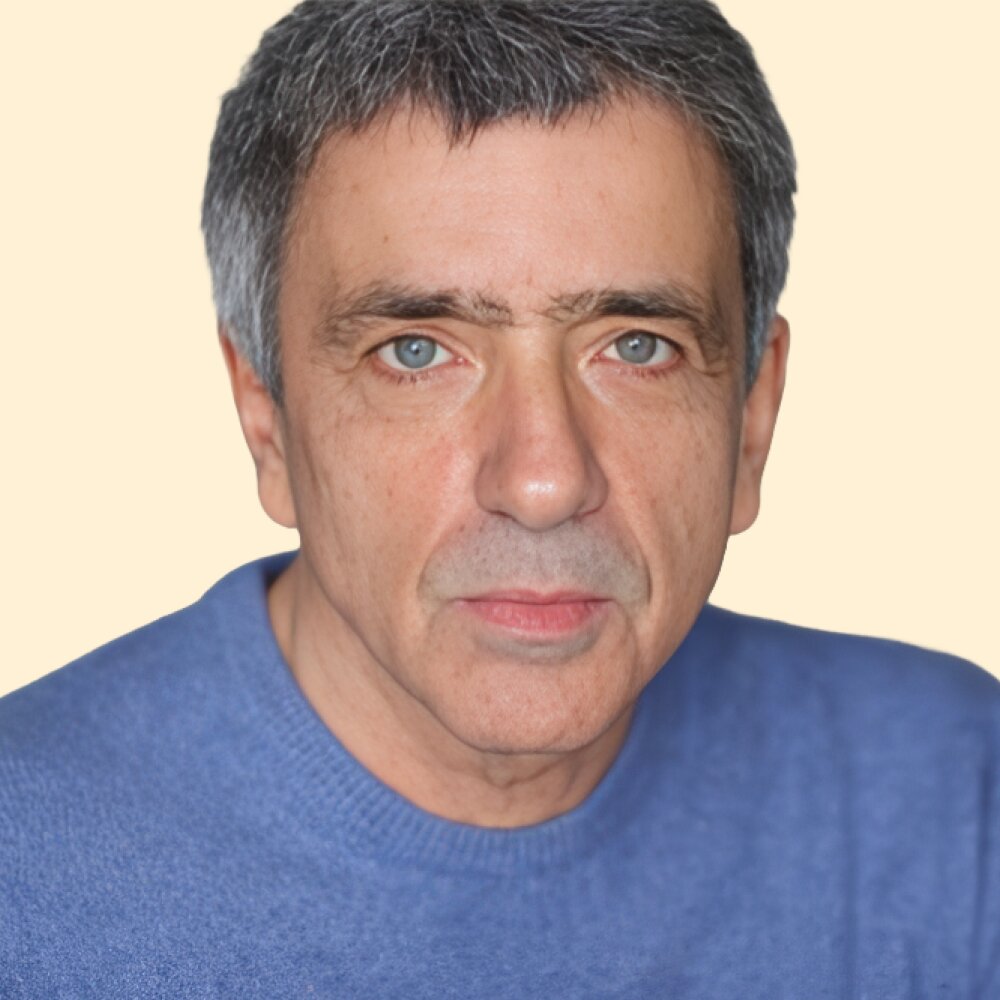 Dans Quel Ordre Lire les Livres de Régis Jauffret ?